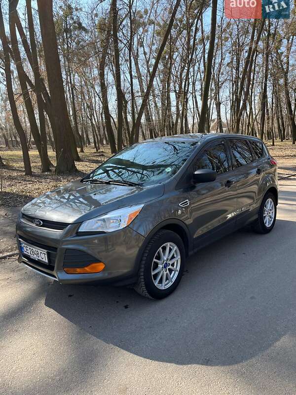 Внедорожник / Кроссовер Ford Escape 2015 в Черновцах