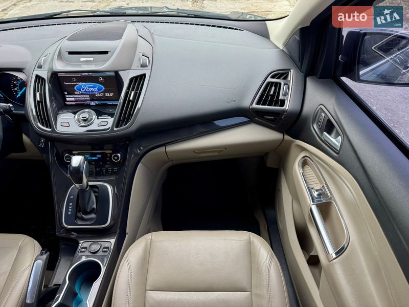 Внедорожник / Кроссовер Ford Escape 2013 в Киеве