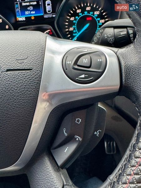 Внедорожник / Кроссовер Ford Escape 2013 в Киеве