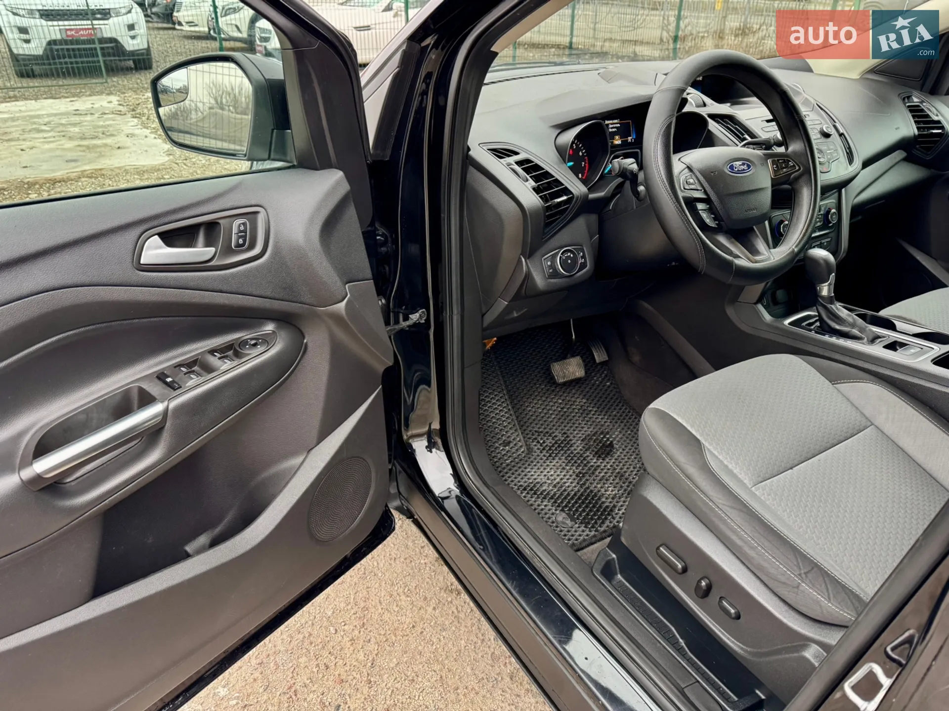 2017 Ford Escape - мініатюра 9