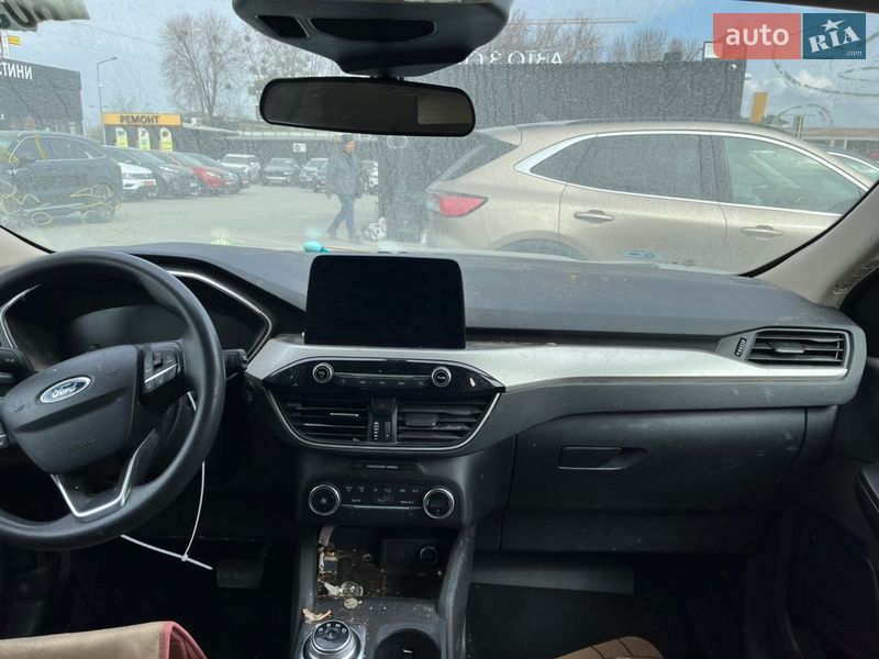 Позашляховик / Кросовер Ford Escape 2019 в Львові