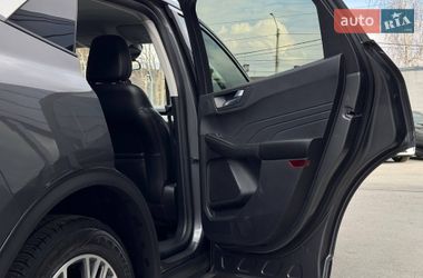 Внедорожник / Кроссовер Ford Escape 2021 в Ровно