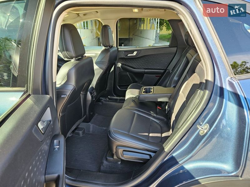 Внедорожник / Кроссовер Ford Escape 2020 в Киеве фото 8 Внедорожник / Кроссовер Ford Escape 2020 в Киеве