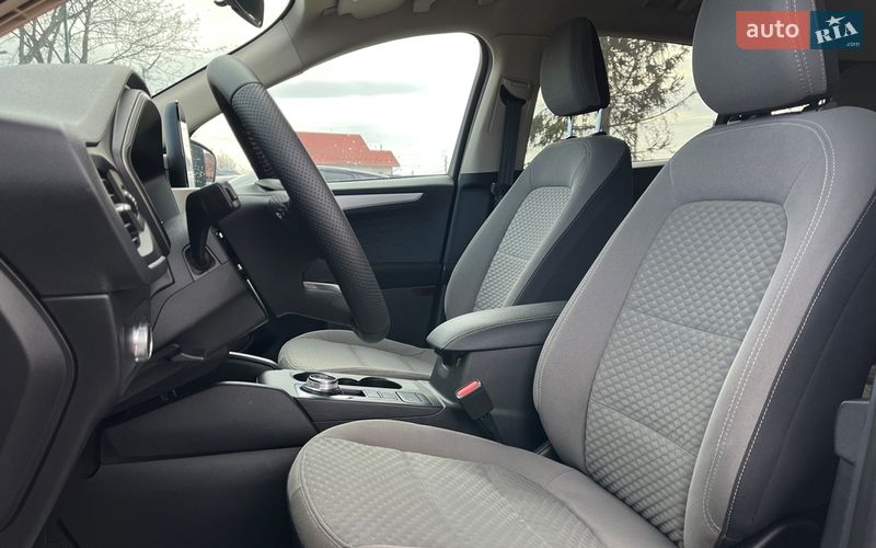 Позашляховик / Кросовер Ford Escape 2020 в Коломиї