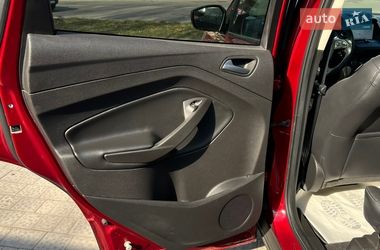 Позашляховик / Кросовер Ford Escape 2018 в Львові