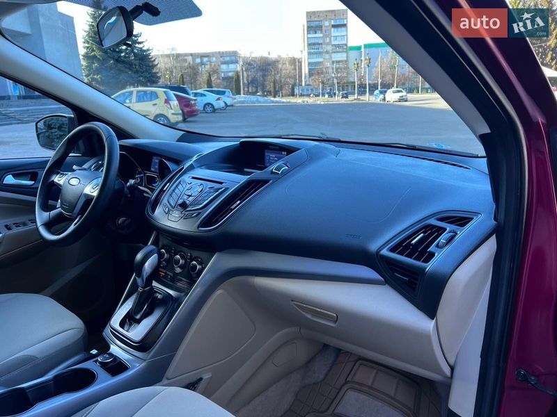 Позашляховик / Кросовер Ford Escape 2015 в Жмеринці