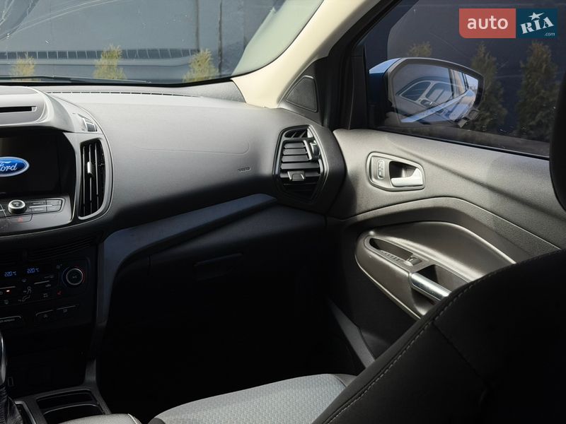 Внедорожник / Кроссовер Ford Escape 2018 в Дубно фото 34 Внедорожник / Кроссовер Ford Escape 2018 в Дубно