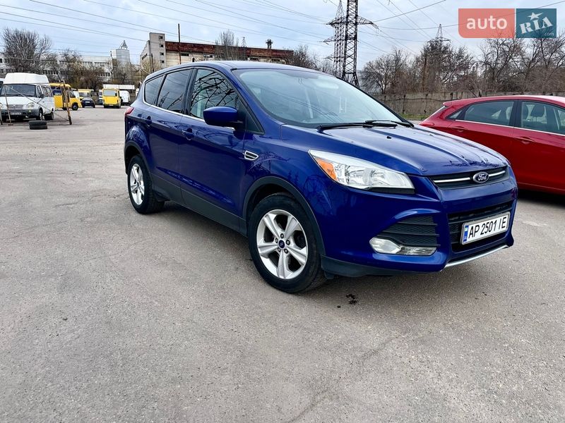 Позашляховик / Кросовер Ford Escape 2015 в Запоріжжі