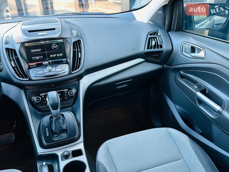 Внедорожник / Кроссовер Ford Escape 2014 в Харькове