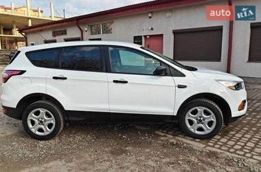 Внедорожник / Кроссовер Ford Escape 2017 в Львове