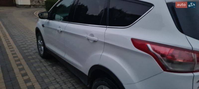 Позашляховик / Кросовер Ford Escape 2014 в Радехові