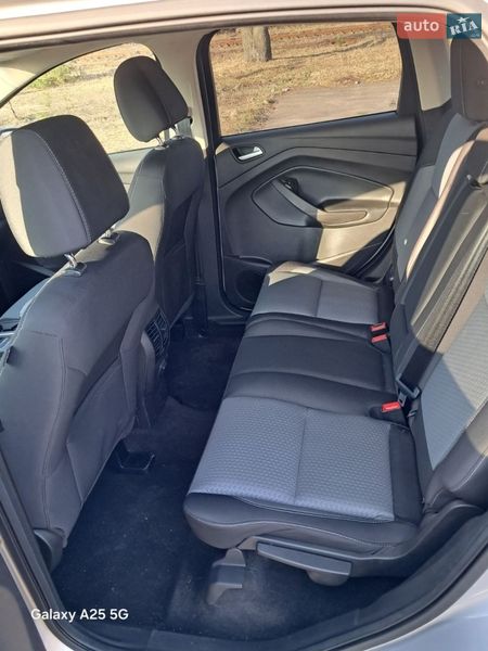 Позашляховик / Кросовер Ford Escape 2017 в Соснівці