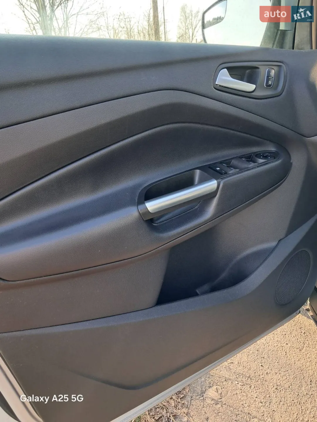 2017 Ford Escape - мініатюра 21