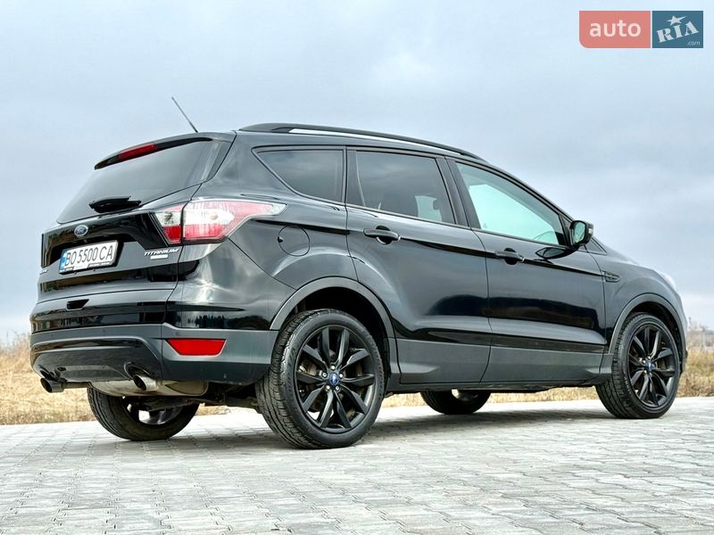 Позашляховик / Кросовер Ford Escape 2016 в Тернополі
