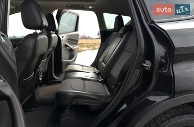 Позашляховик / Кросовер Ford Escape 2016 в Тернополі