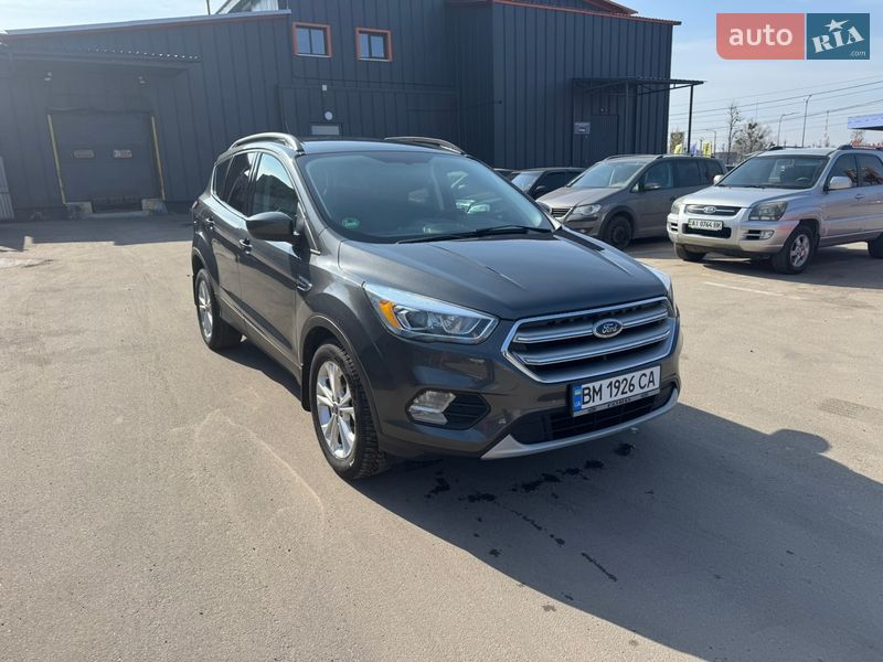 Позашляховик / Кросовер Ford Escape 2017 в Ірпені