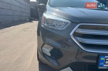 Позашляховик / Кросовер Ford Escape 2017 в Ірпені