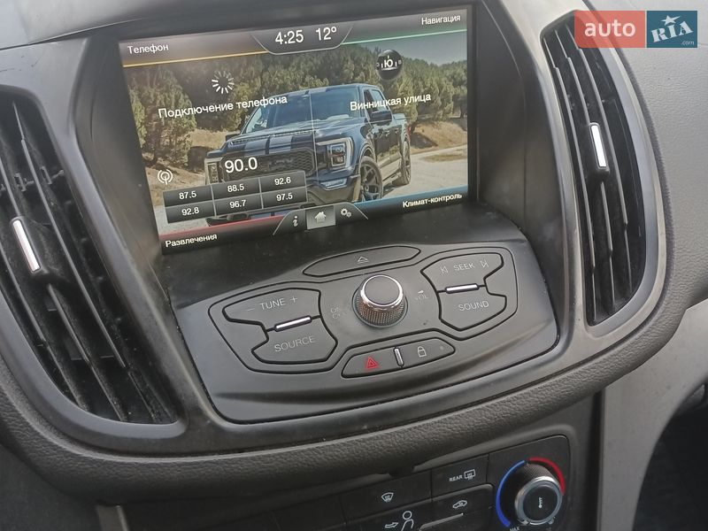 Внедорожник / Кроссовер Ford Escape 2017 в Ровно