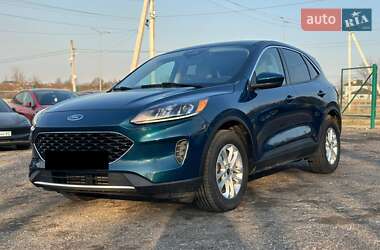 Внедорожник / Кроссовер Ford Escape 2019 в Львове