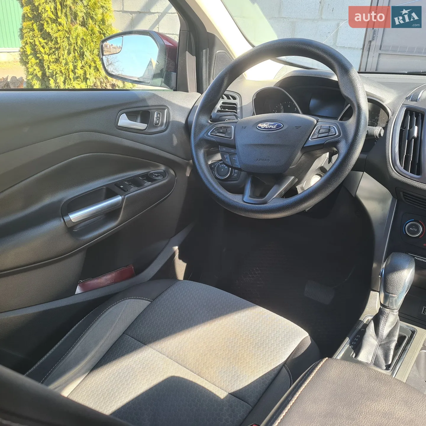 2017 Ford Escape - мініатюра 14