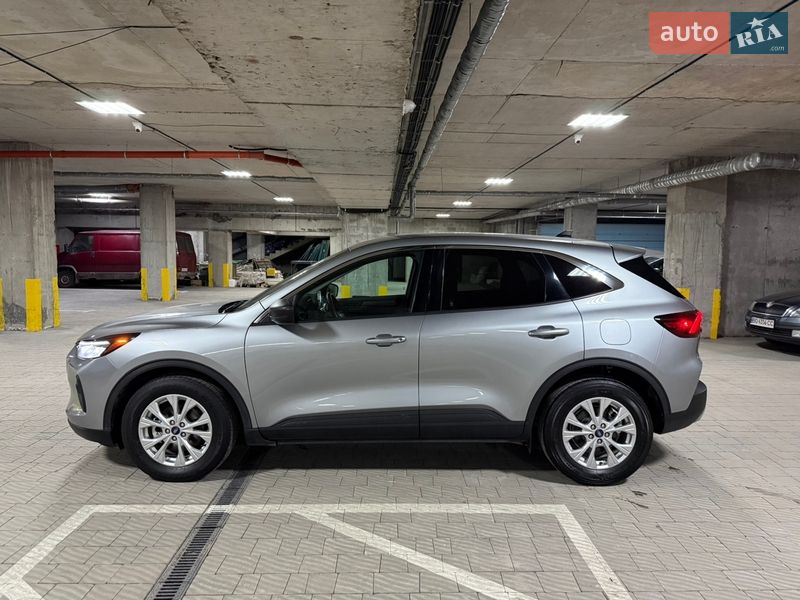 Позашляховик / Кросовер Ford Escape 2023 в Тернополі