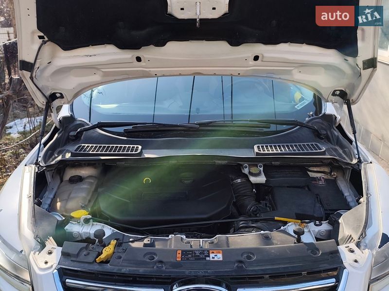 Внедорожник / Кроссовер Ford Escape 2014 в Кропивницком