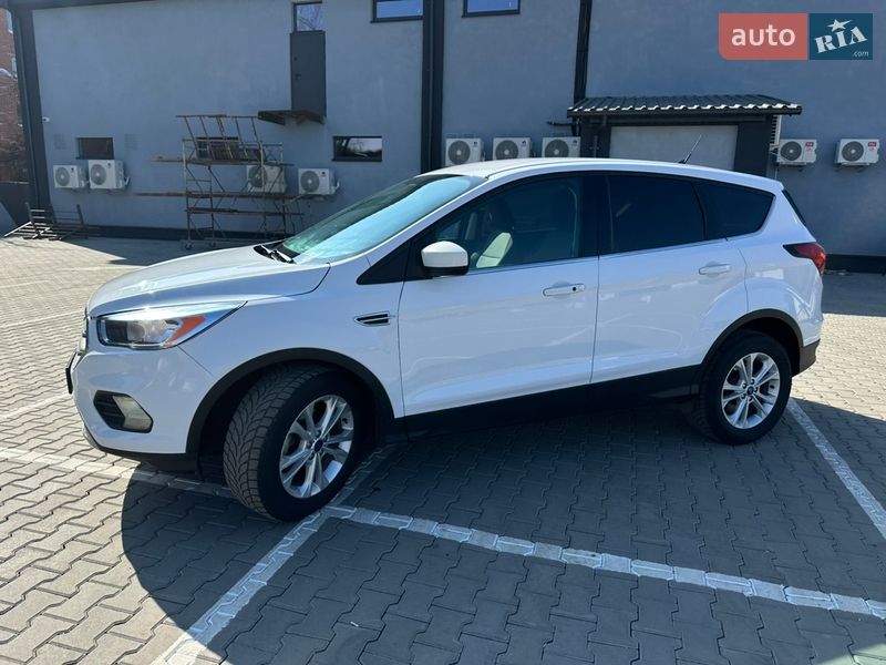 Позашляховик / Кросовер Ford Escape 2019 в Ніжині фото 24 Позашляховик / Кросовер Ford Escape 2019 в Ніжині