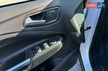 Позашляховик / Кросовер Ford Escape 2019 в Ніжині фото 32 Позашляховик / Кросовер Ford Escape 2019 в Ніжині