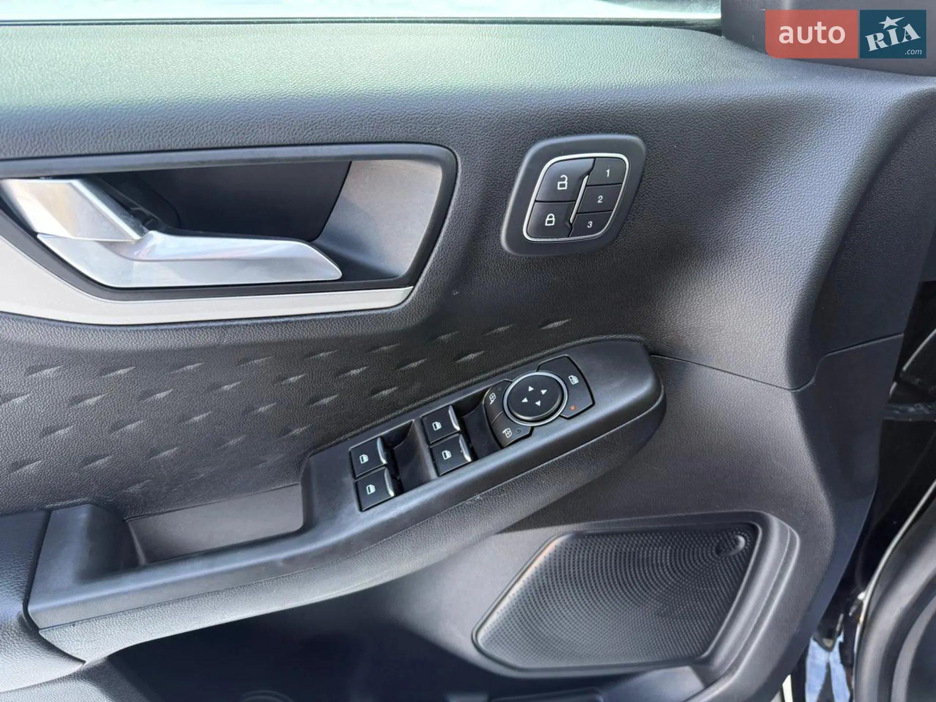 2020 Ford Escape - мініатюра 14