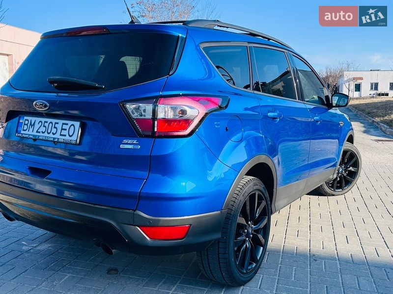Позашляховик / Кросовер Ford Escape 2018 в Сумах