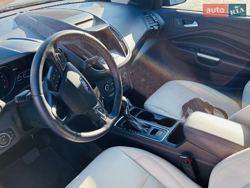 Позашляховик / Кросовер Ford Escape 2018 в Сумах