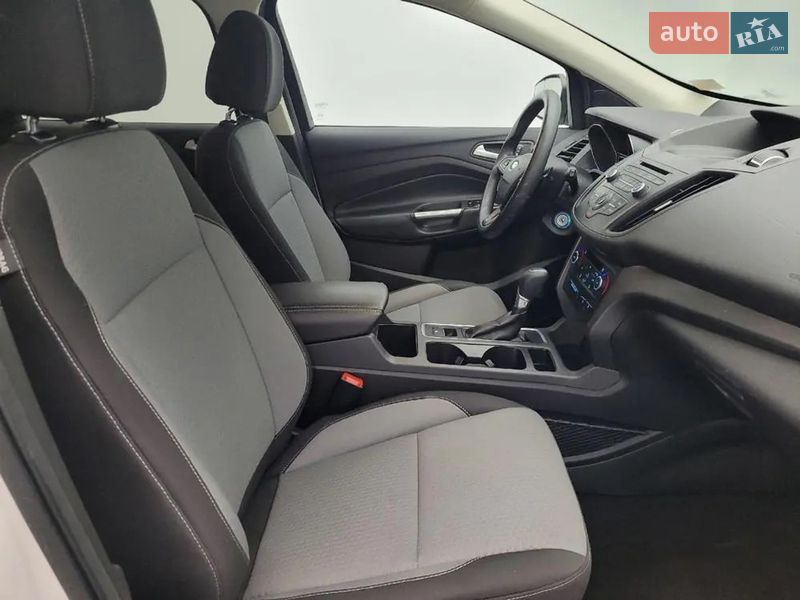 Внедорожник / Кроссовер Ford Escape 2016 в Харькове