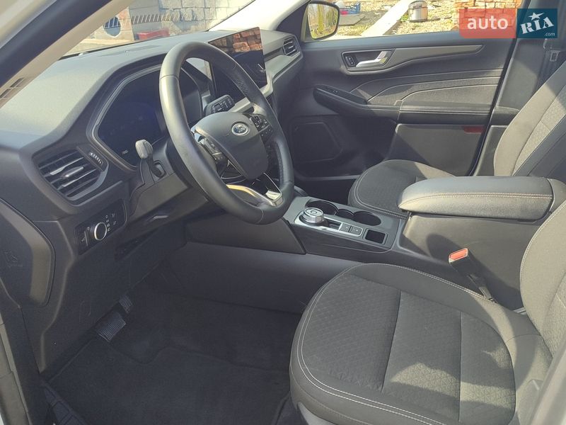 Внедорожник / Кроссовер Ford Escape 2024 в Галиче фото 15 Внедорожник / Кроссовер Ford Escape 2024 в Галиче