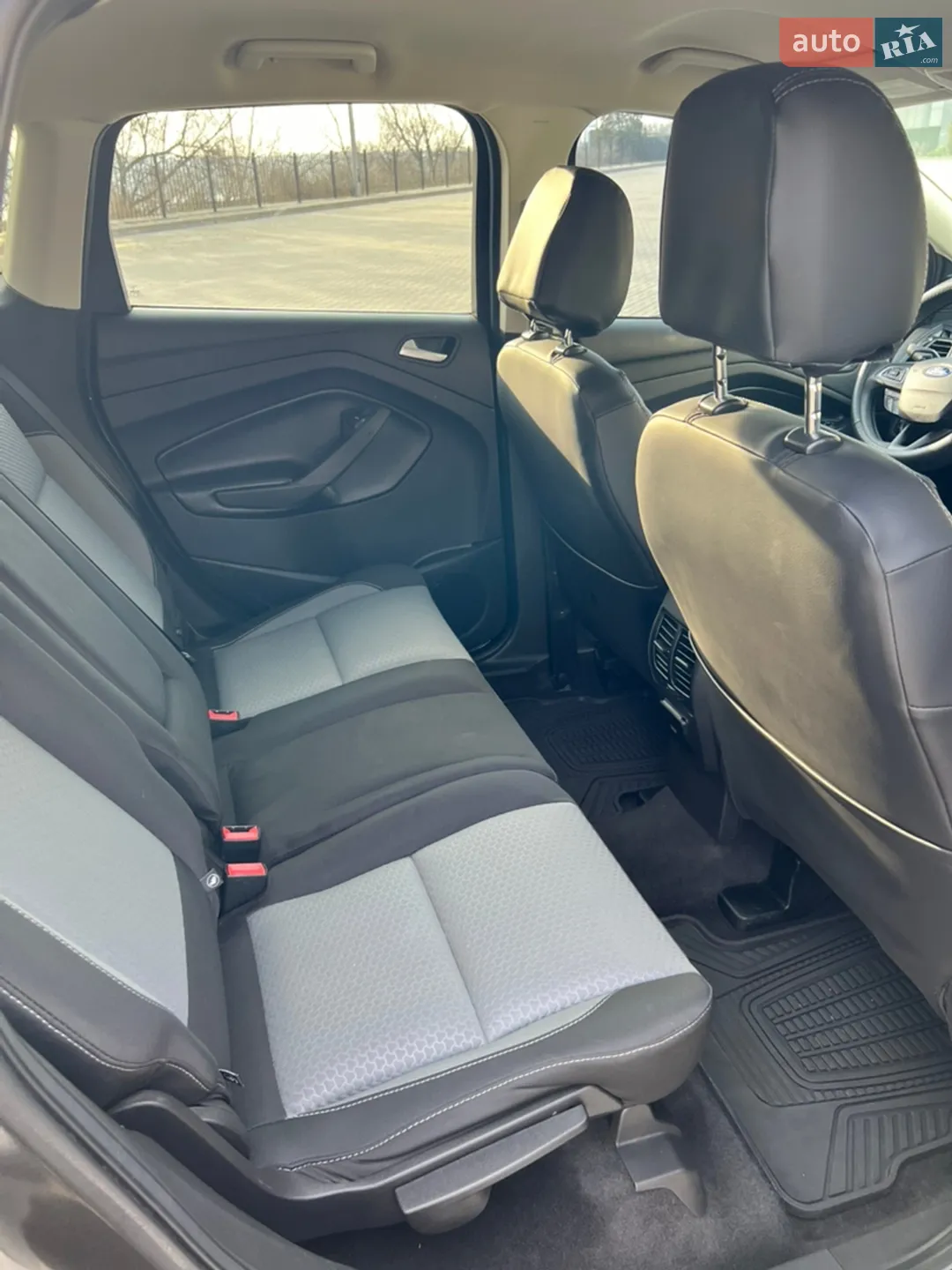 2017 Ford Escape - мініатюра 13