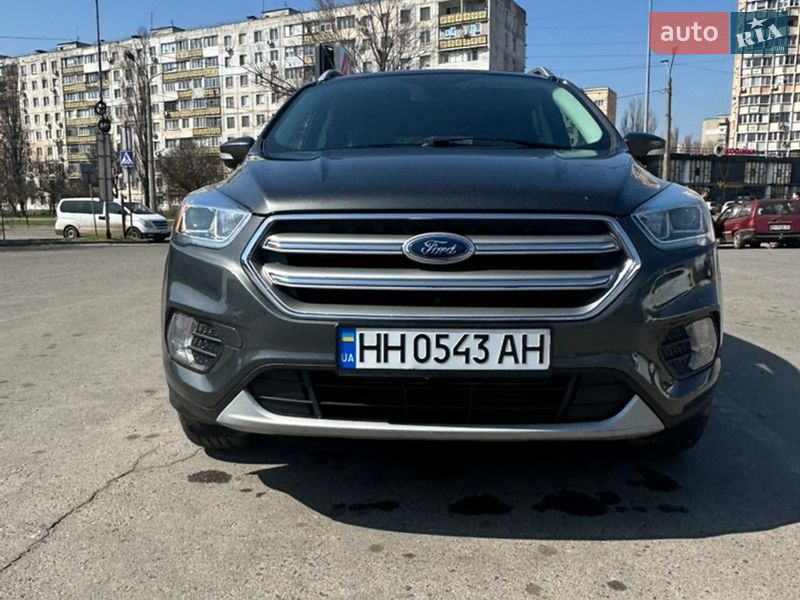 Внедорожник / Кроссовер Ford Escape 2017 в Одессе
