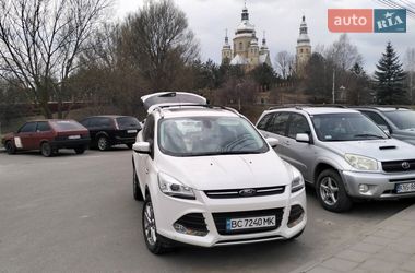 Позашляховик / Кросовер Ford Escape 2013 в Львові