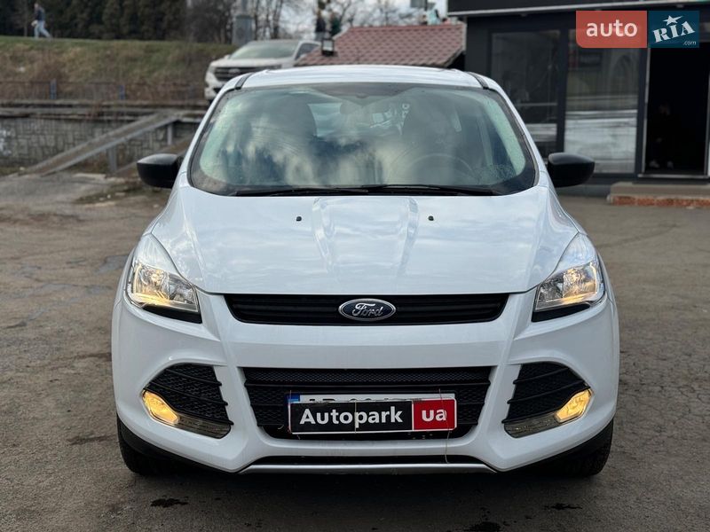 Внедорожник / Кроссовер Ford Escape 2015 в Виннице