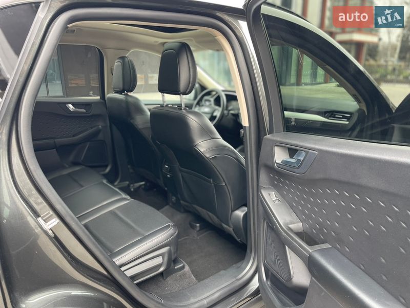 Позашляховик / Кросовер Ford Escape 2019 в Києві фото 18 Позашляховик / Кросовер Ford Escape 2019 в Києві