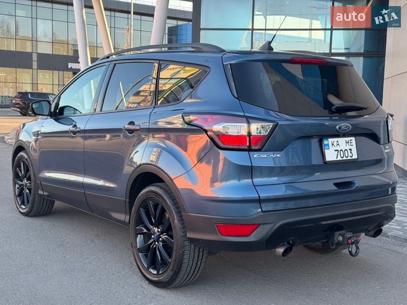 Внедорожник / Кроссовер Ford Escape 2018 в Киеве фото 5 Внедорожник / Кроссовер Ford Escape 2018 в Киеве