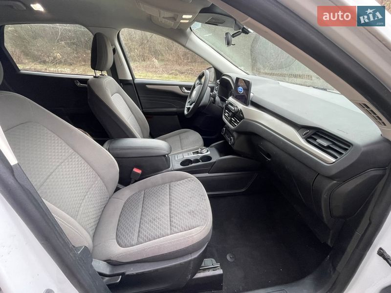 Внедорожник / Кроссовер Ford Escape 2021 в Львове фото 14 Внедорожник / Кроссовер Ford Escape 2021 в Львове