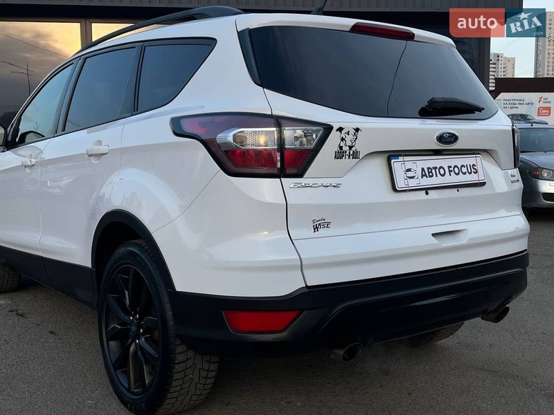 Внедорожник / Кроссовер Ford Escape 2018 в Киеве фото 6 Внедорожник / Кроссовер Ford Escape 2018 в Киеве