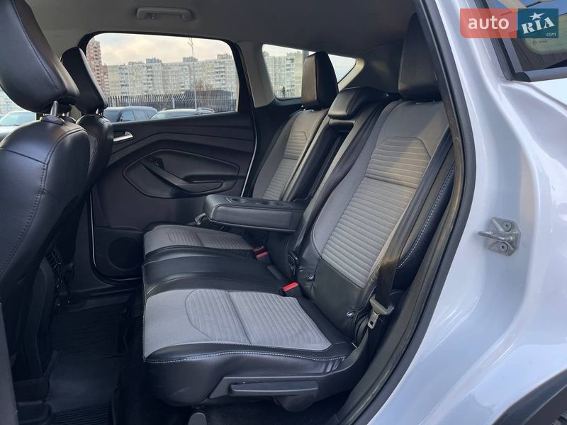 Внедорожник / Кроссовер Ford Escape 2018 в Киеве фото 10 Внедорожник / Кроссовер Ford Escape 2018 в Киеве