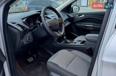 Позашляховик / Кросовер Ford Escape 2017 в Мукачевому фото 11 Позашляховик / Кросовер Ford Escape 2017 в Мукачевому