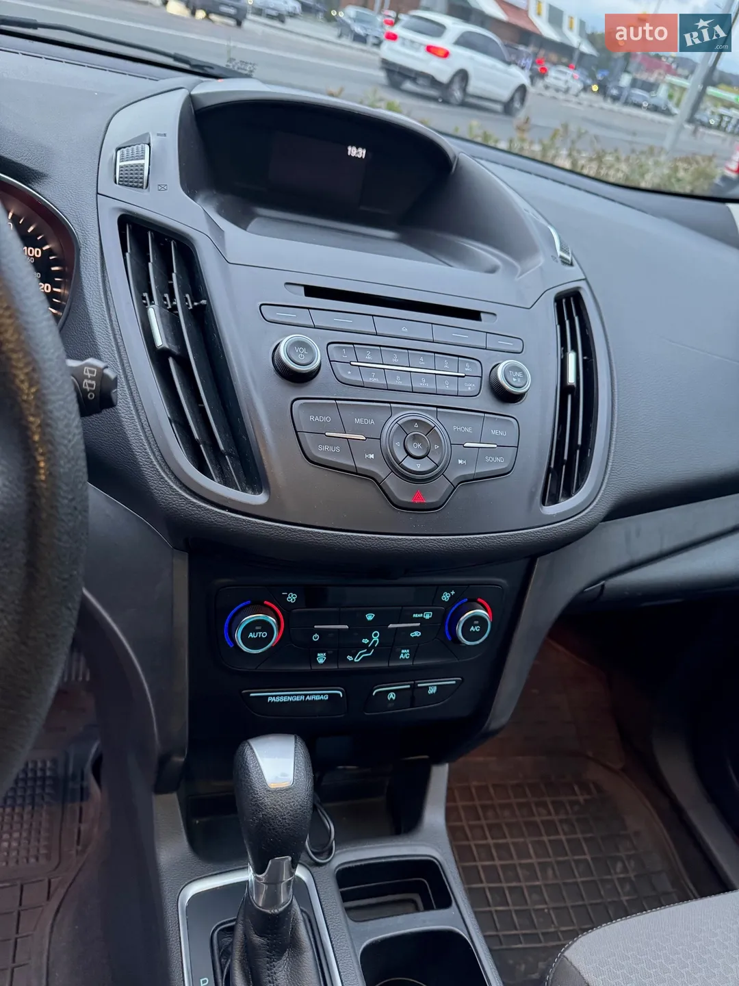 2017 Ford Escape - мініатюра 17