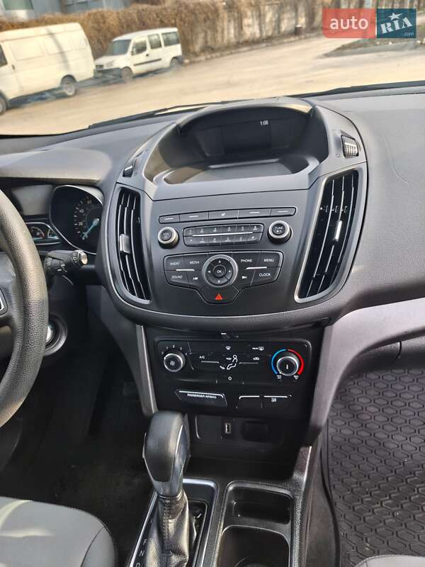 Внедорожник / Кроссовер Ford Escape 2019 в Киеве фото 13 Внедорожник / Кроссовер Ford Escape 2019 в Киеве