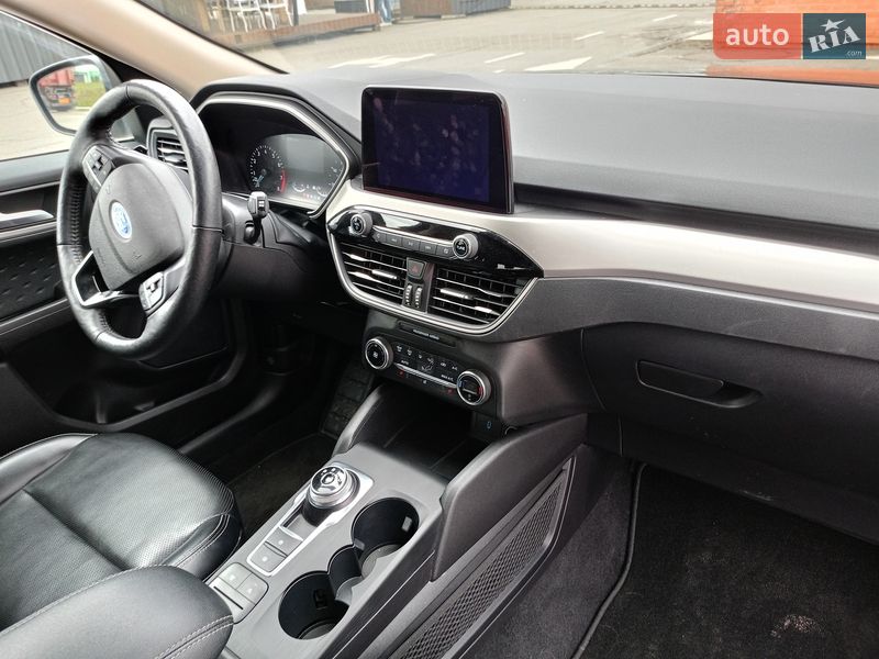 Внедорожник / Кроссовер Ford Escape 2019 в Киеве фото 14 Внедорожник / Кроссовер Ford Escape 2019 в Киеве