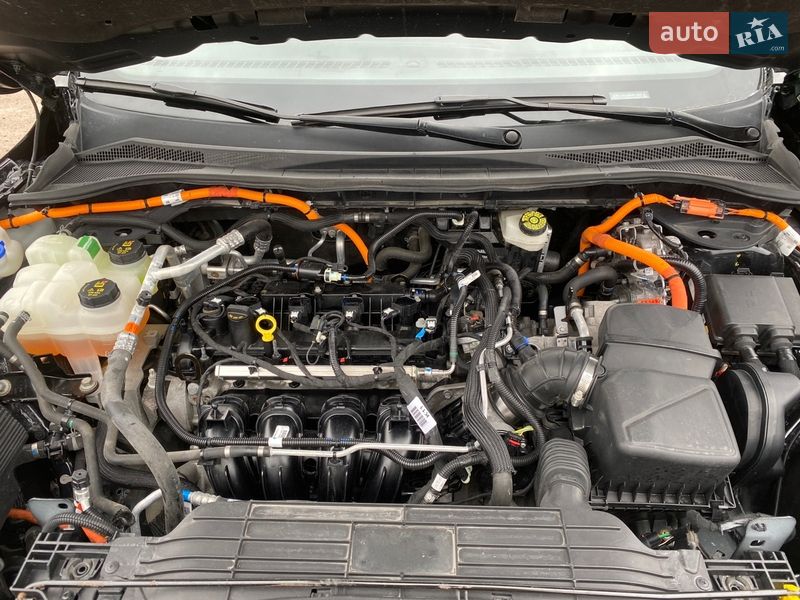 Внедорожник / Кроссовер Ford Escape 2021 в Чернигове