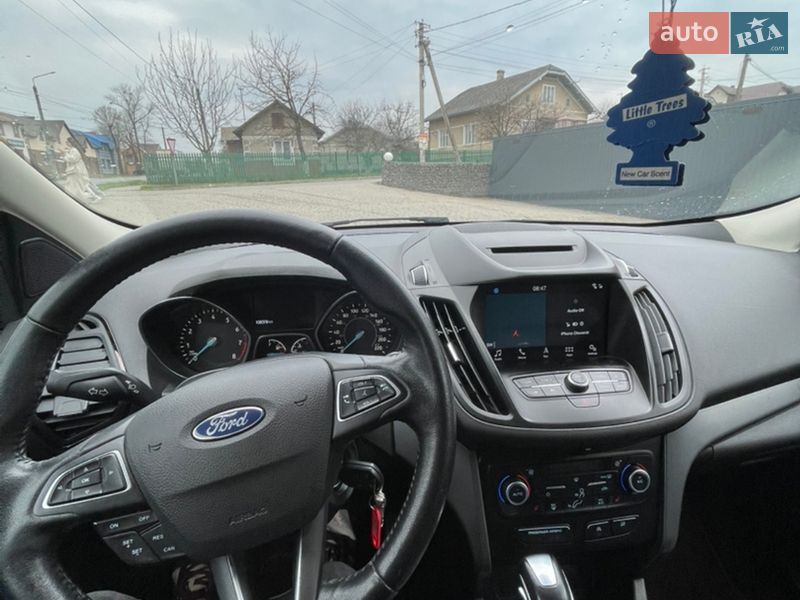 Внедорожник / Кроссовер Ford Escape 2018 в Ивано-Франковске