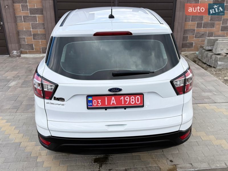 Внедорожник / Кроссовер Ford Escape 2017 в Киеве фото 10 Внедорожник / Кроссовер Ford Escape 2017 в Киеве
