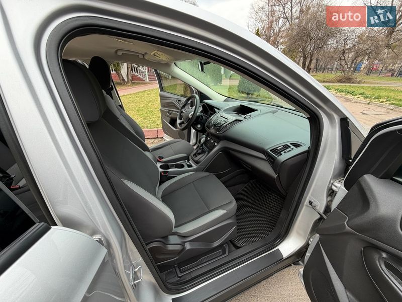 Внедорожник / Кроссовер Ford Escape 2014 в Киеве